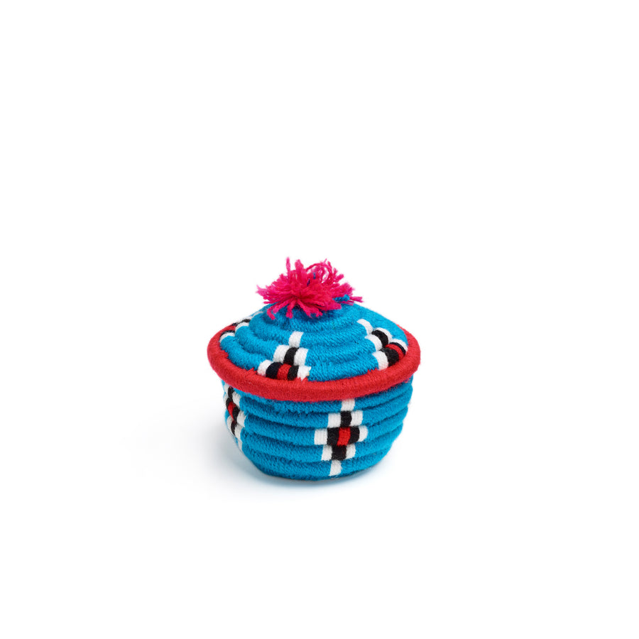 blue and red nini round basket